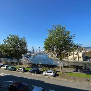 https://milin-appt-2-ch-vue-sur-mer-lumineux-centre-ville.inbrittany.com