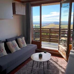 Lama-gîte-des-puys T3 Lamadalet, Vue Sud, Terrasse, Parking Privé Super-Besse
